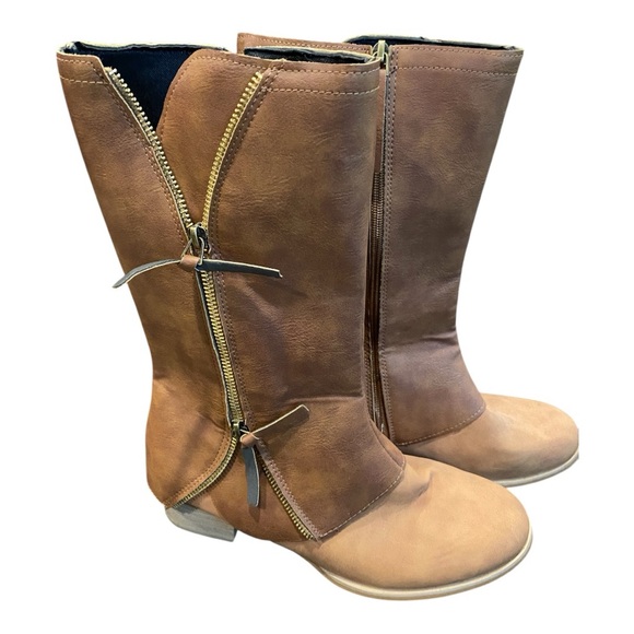 Brown mid-calf boots, zip-up design, brand new, never worn - Picture 2 of 3